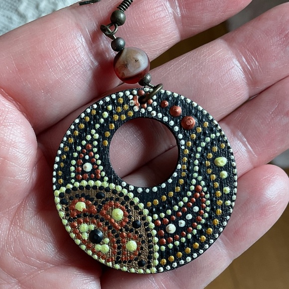 NWOT Wood Hand Painted Leather Black Cord Necklace/Earrings set - Picture 4 of 14